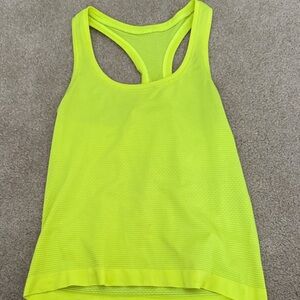 Lululemon razorback tank size four